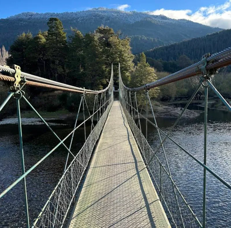 Pasarela Río Azul